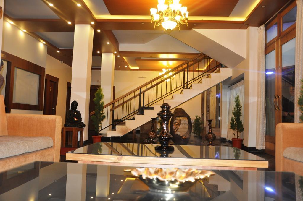 The Golden Crest Hotel Gangtok Eksteriør billede