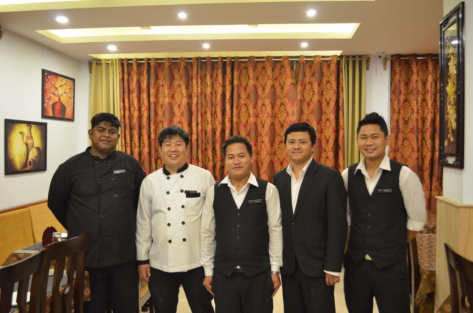 The Golden Crest Hotel Gangtok Eksteriør billede